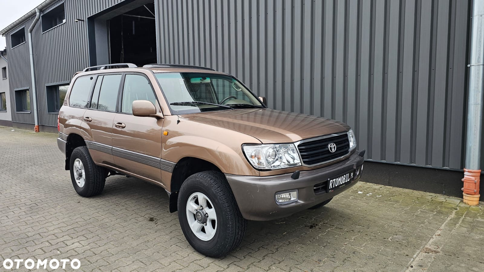 Toyota Land Cruiser 4.7 V8 - 5