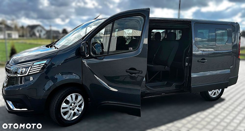 Renault Trafic 2.0 dCi EDC - 4