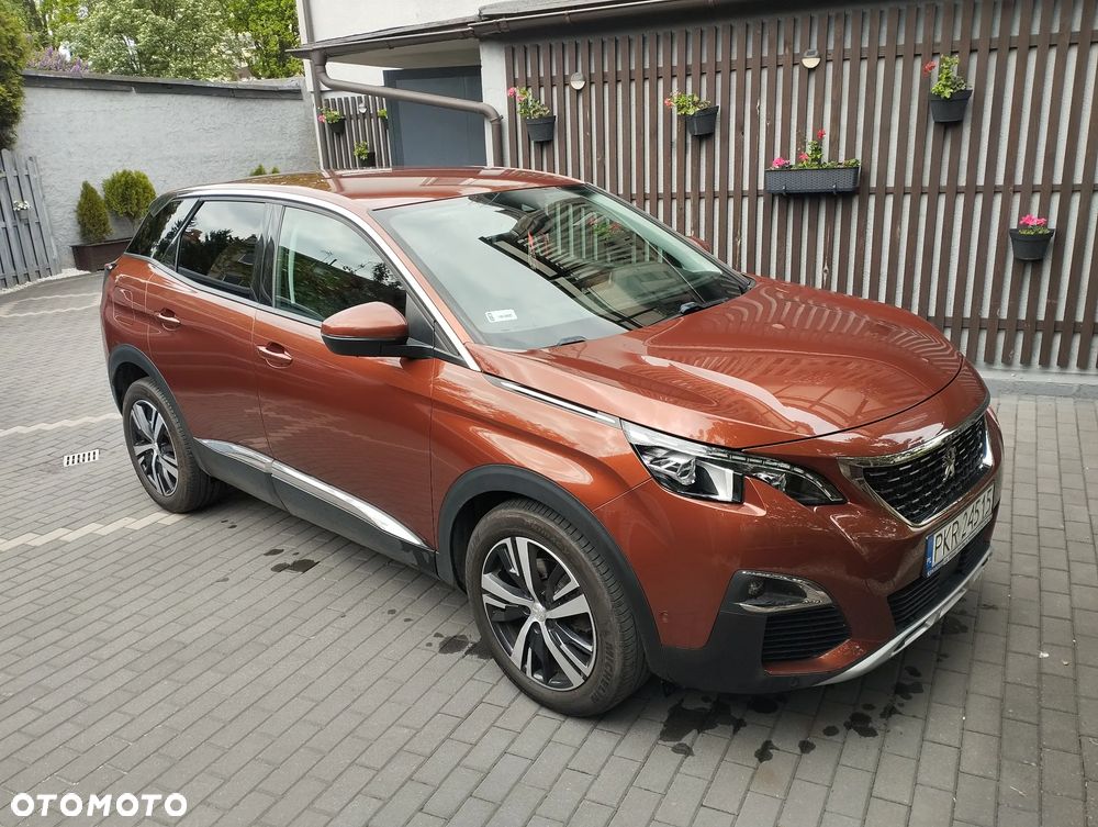 Peugeot 3008 1.2 PureTech Allure S&S - 6