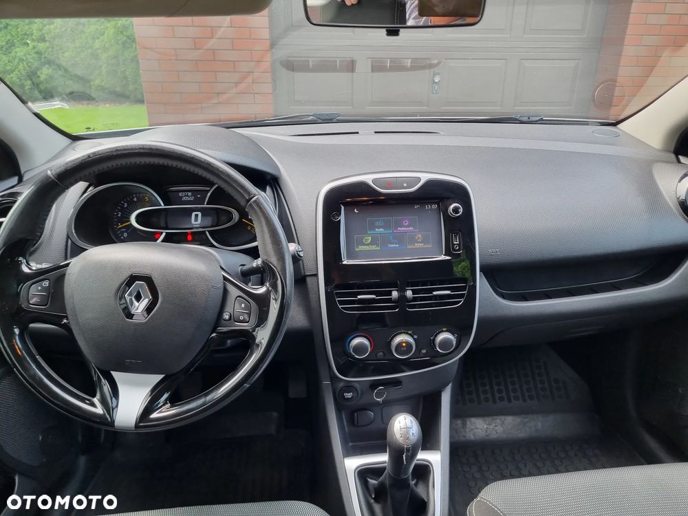 Renault Clio 1.5 dCi Life - 10