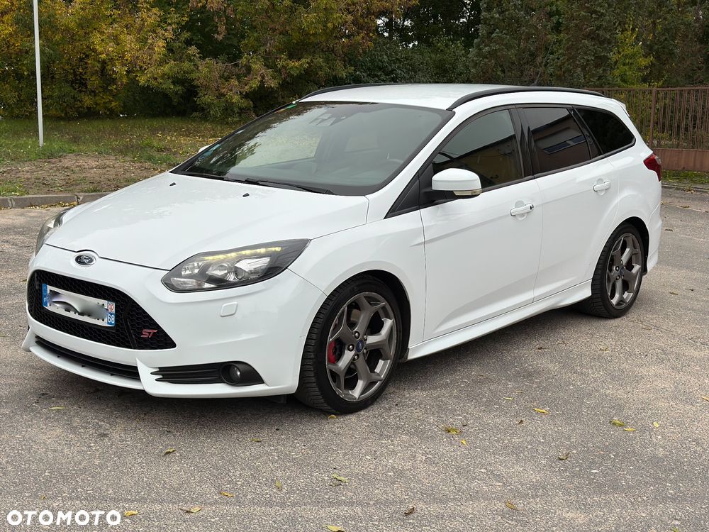 Ford Focus ST - 3