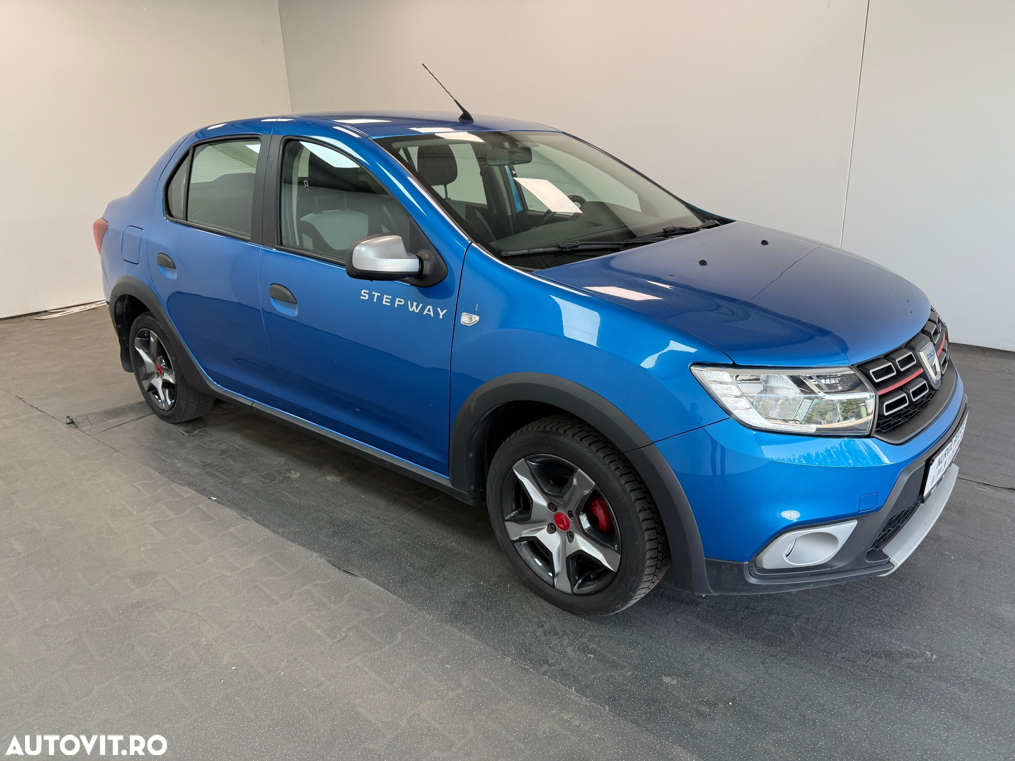 Dacia Logan Stepway TCe 100 GPL - 4