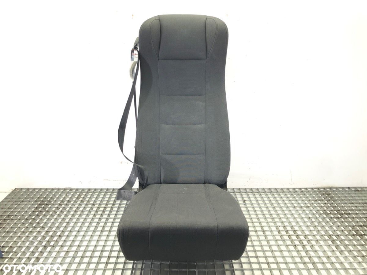 FOTEL TYLNY PRAWY - 399.00 PLN - VW CADDY IV Nadwozie pełne/minivan (SAA, SAH) 2015 - 2022 2.0 TDI - 1