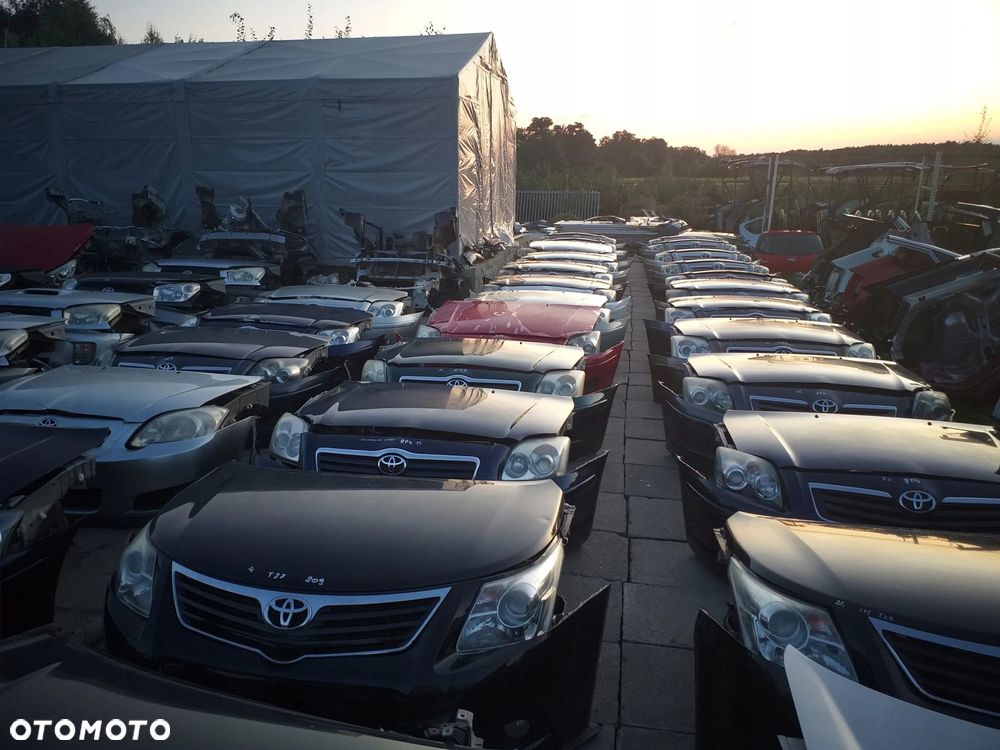 Toyota Avensis T25 LIFT kompletny przód 3j6 maska - 6