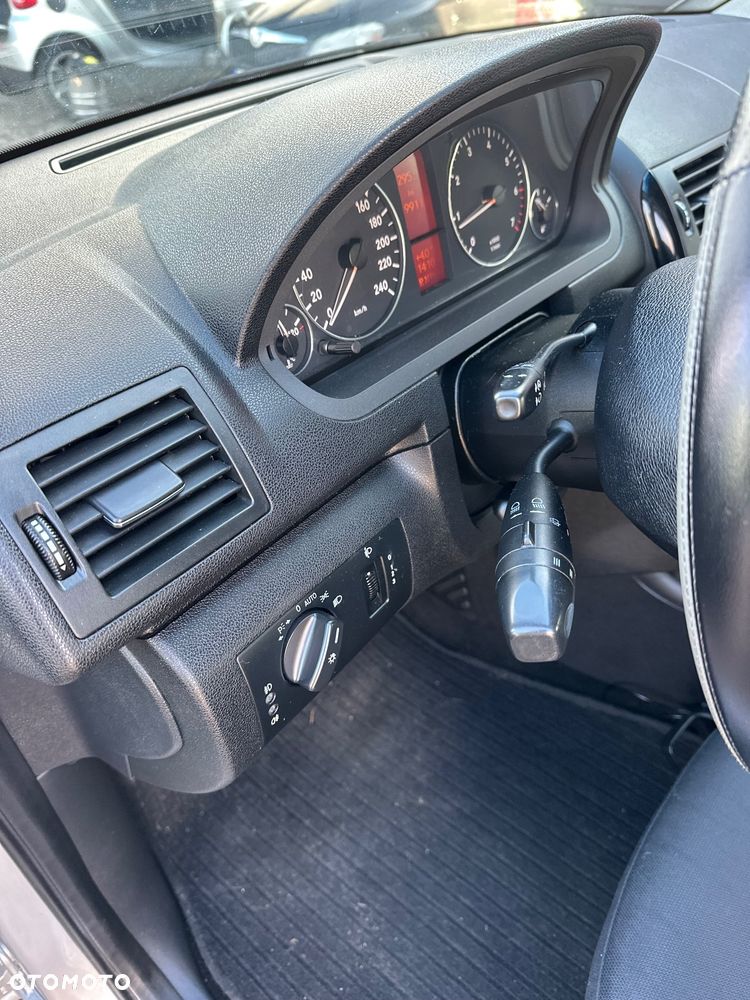 Mercedes-Benz Klasa A 150 Autotronic - 11
