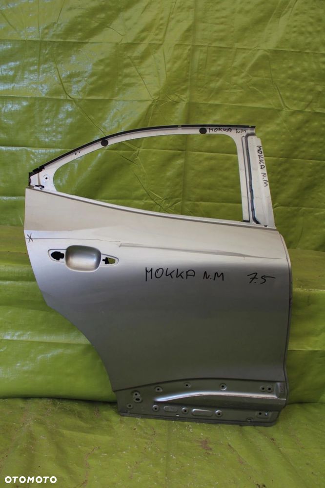 Drzwi Opel Mokka B po 2020r. tył prawy - 1