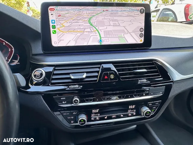 BMW Seria 5 520d xDrive AT MHEV - 23