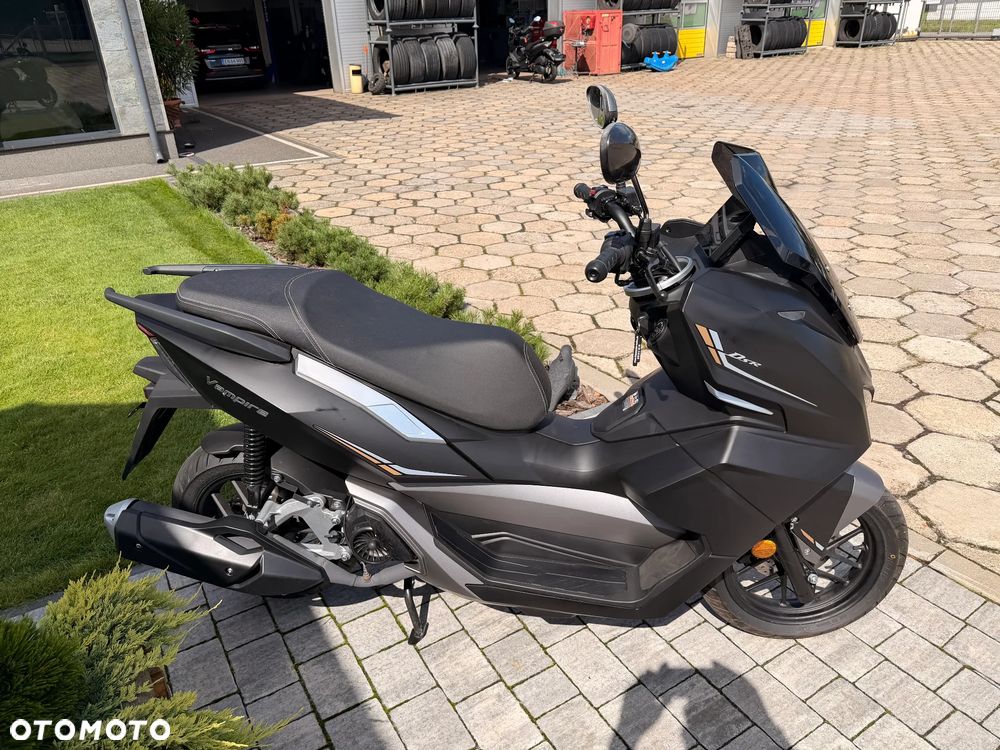Yamaha NMAX - 6