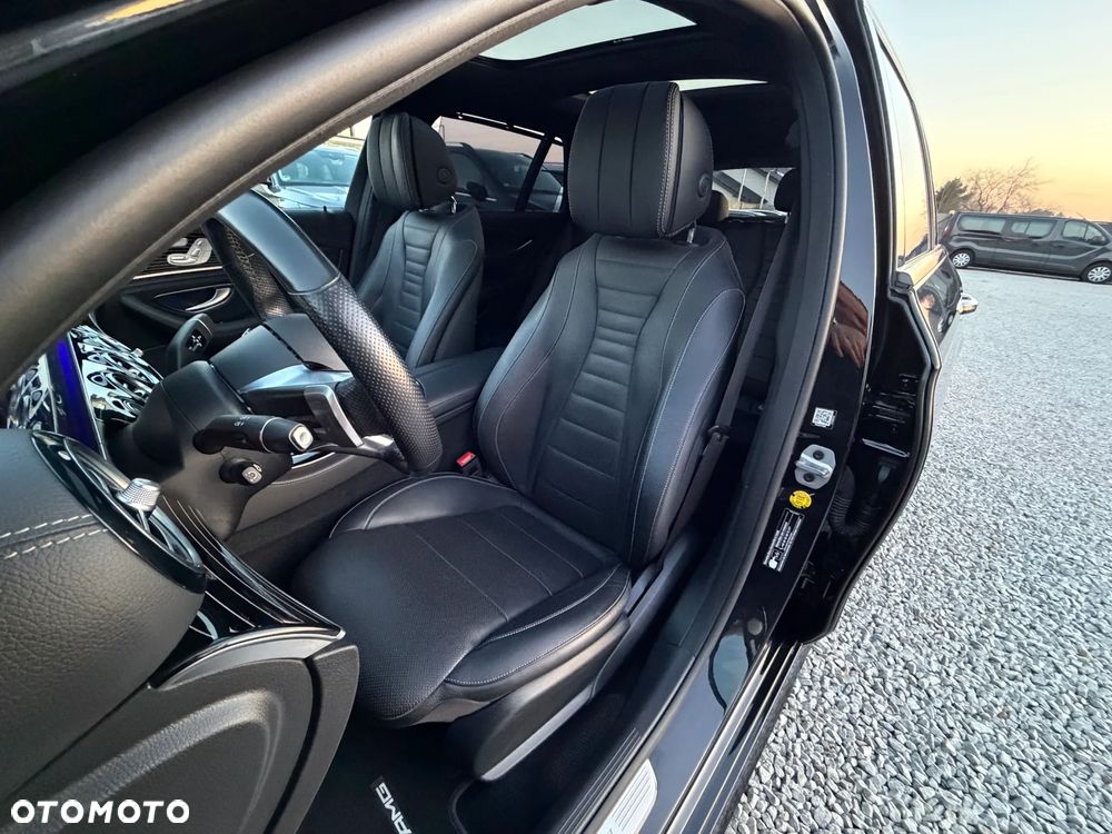 Mercedes-Benz Klasa E 220 d 4Matic 9G-TRONIC - 29