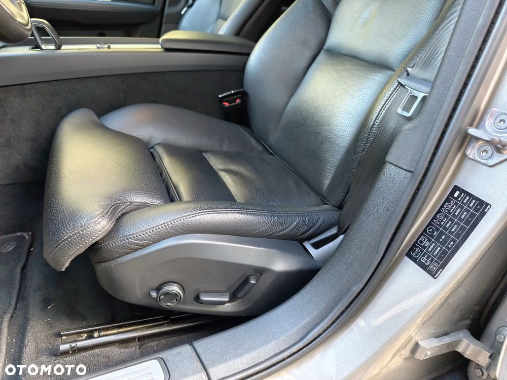 Volvo V60 Cross Country Pro B4 D AWD - 34