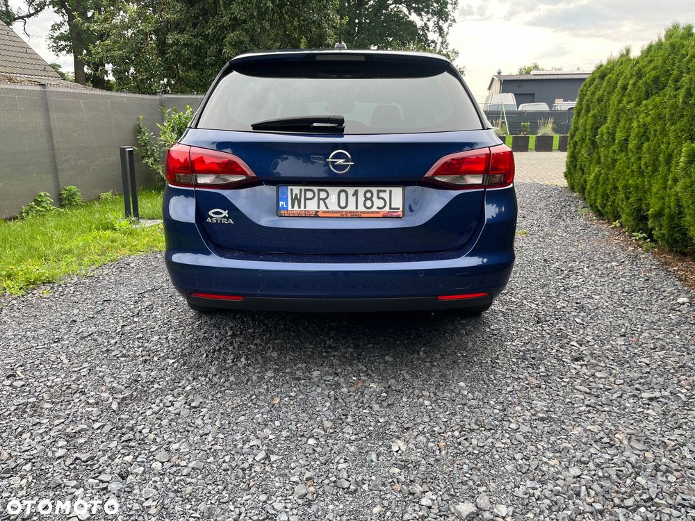 Opel Astra 1.2 T Light S&S - 4