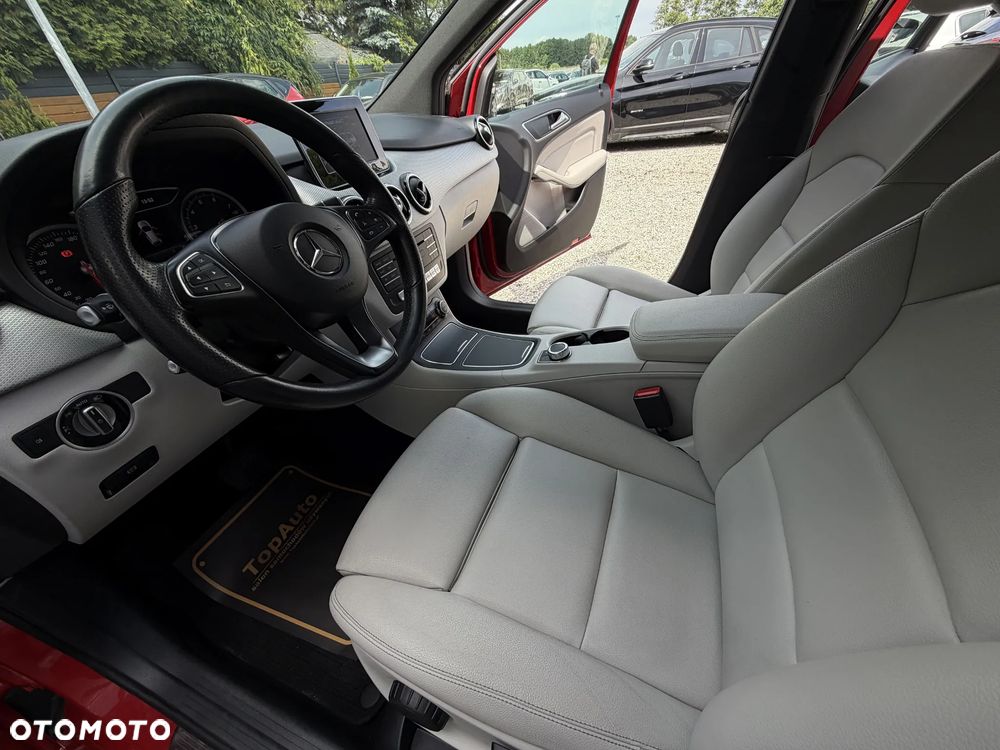 Mercedes-Benz Klasa B 200 7G-DCT Edition - 18