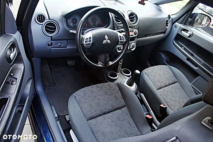 Mitsubishi Colt 1.3 Inform - 4