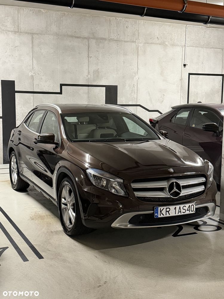 Mercedes-Benz GLA 250 4-Matic - 17