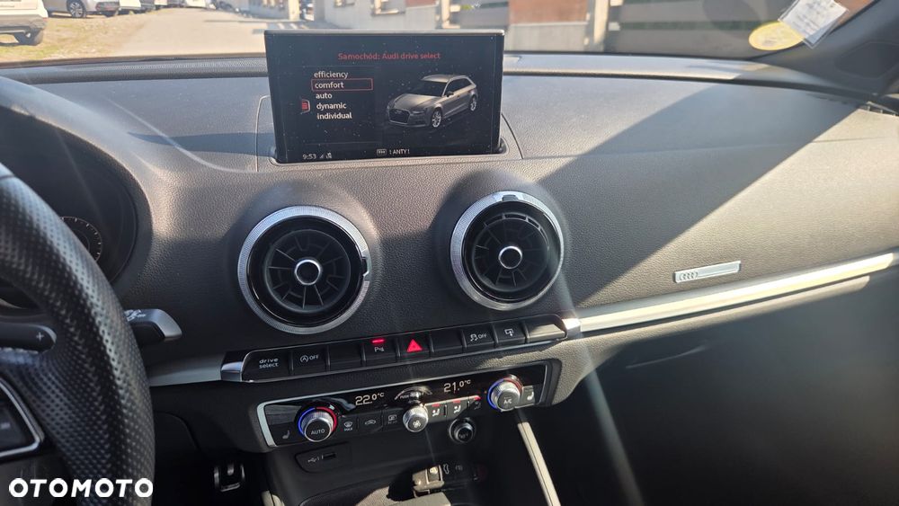 Audi A3 Sportback - 17