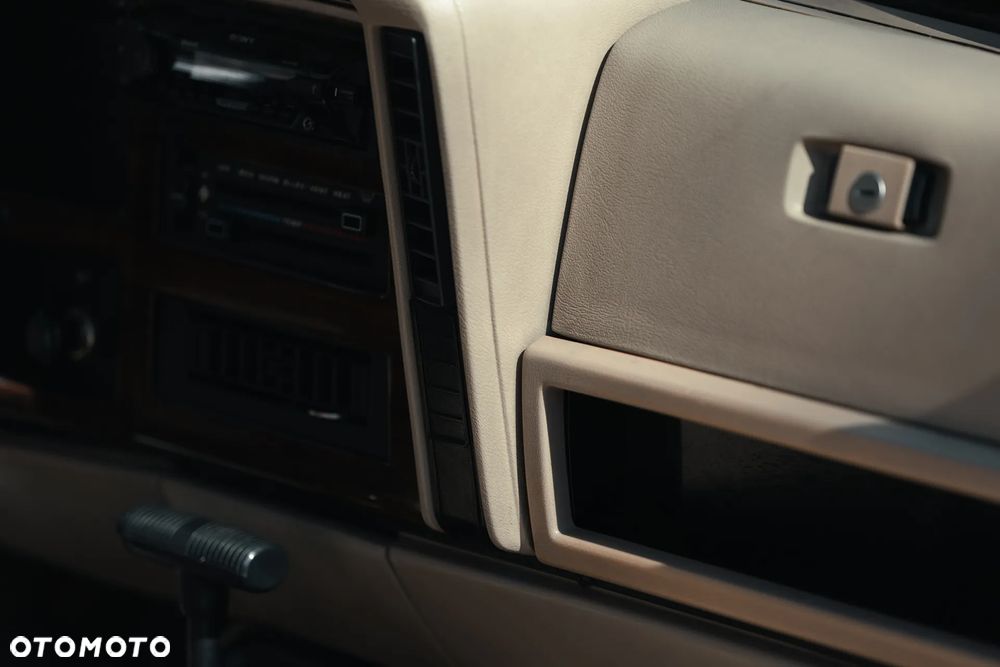 Jeep Cherokee 4.0 Limited - 32