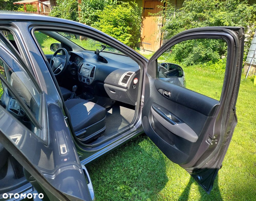 Hyundai i20 1.4 CRDi Classic + EU5 - 17