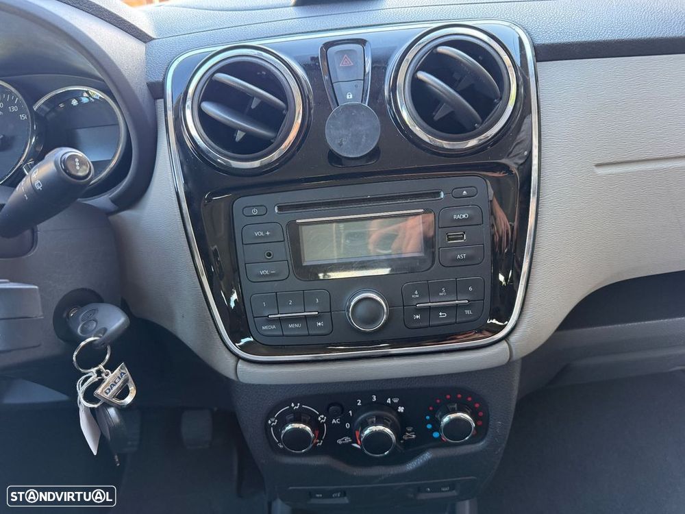 Dacia Lodgy - 18