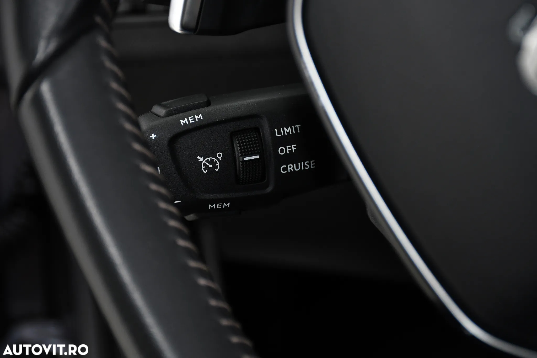Peugeot 5008 1.5 BlueHDI s&s EAT8 Allure - 25