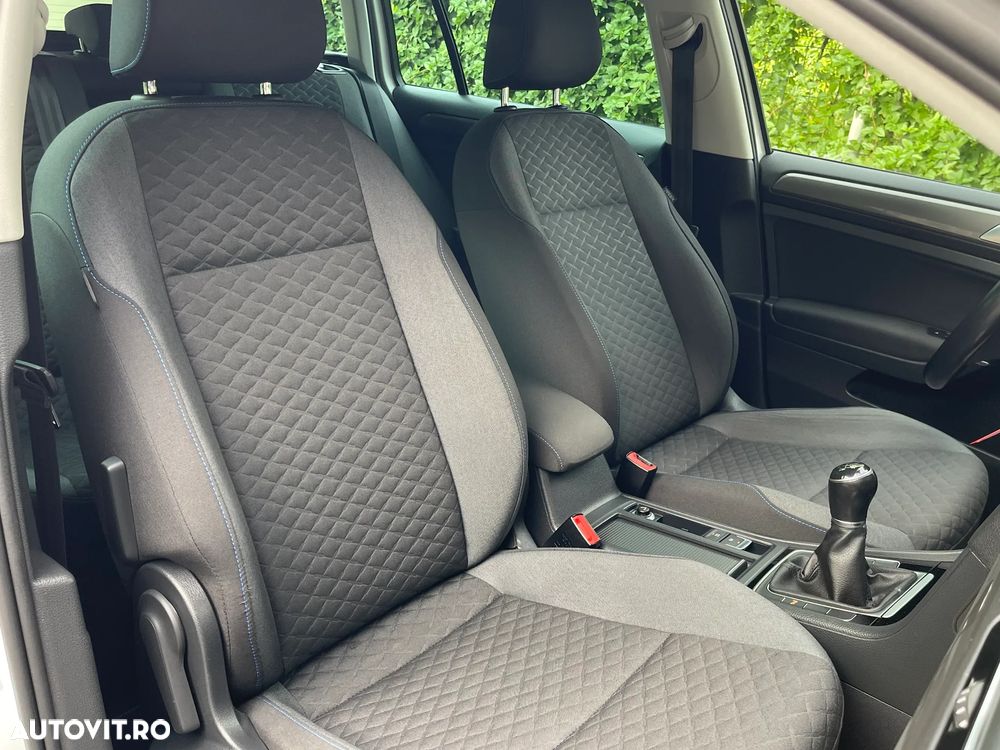 Volkswagen Golf 1.6 TDI Join - 3