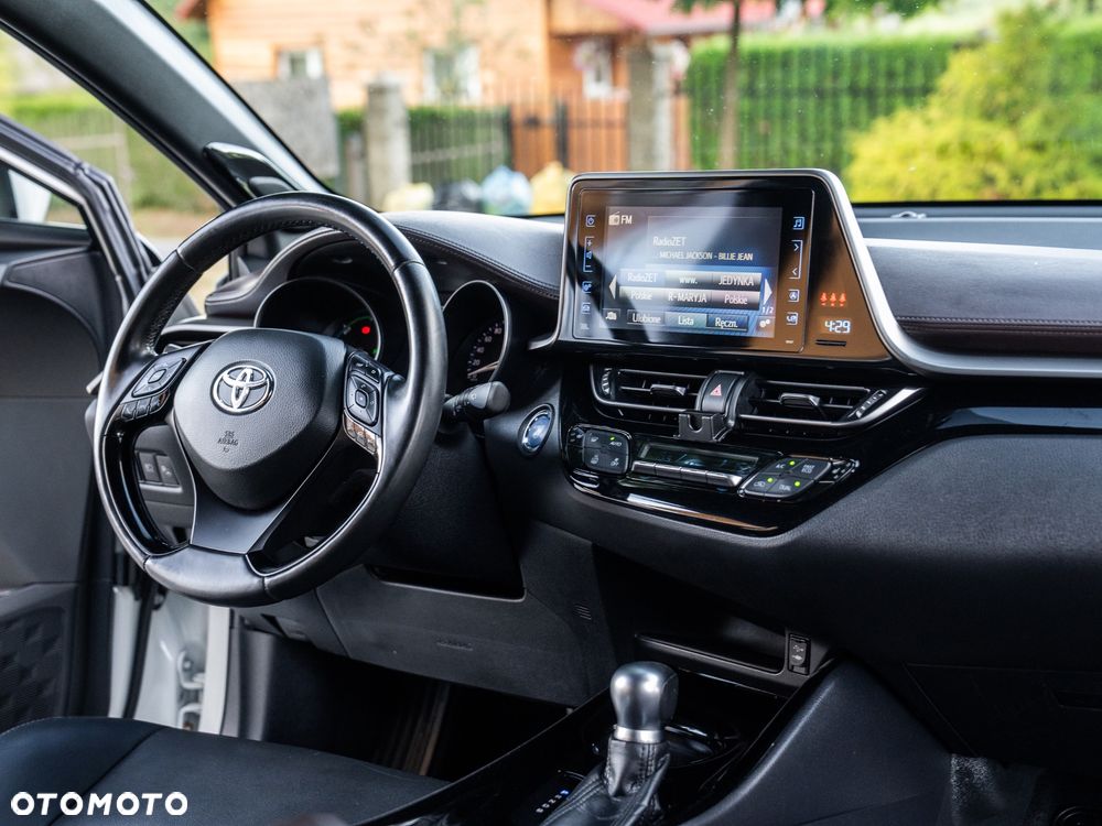 Toyota C-HR 1.8 Hybrid Prestige - 29