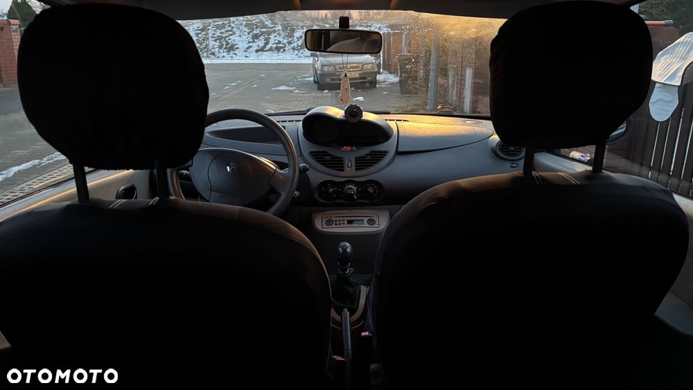 Renault Twingo 1.2 Authentique - 10