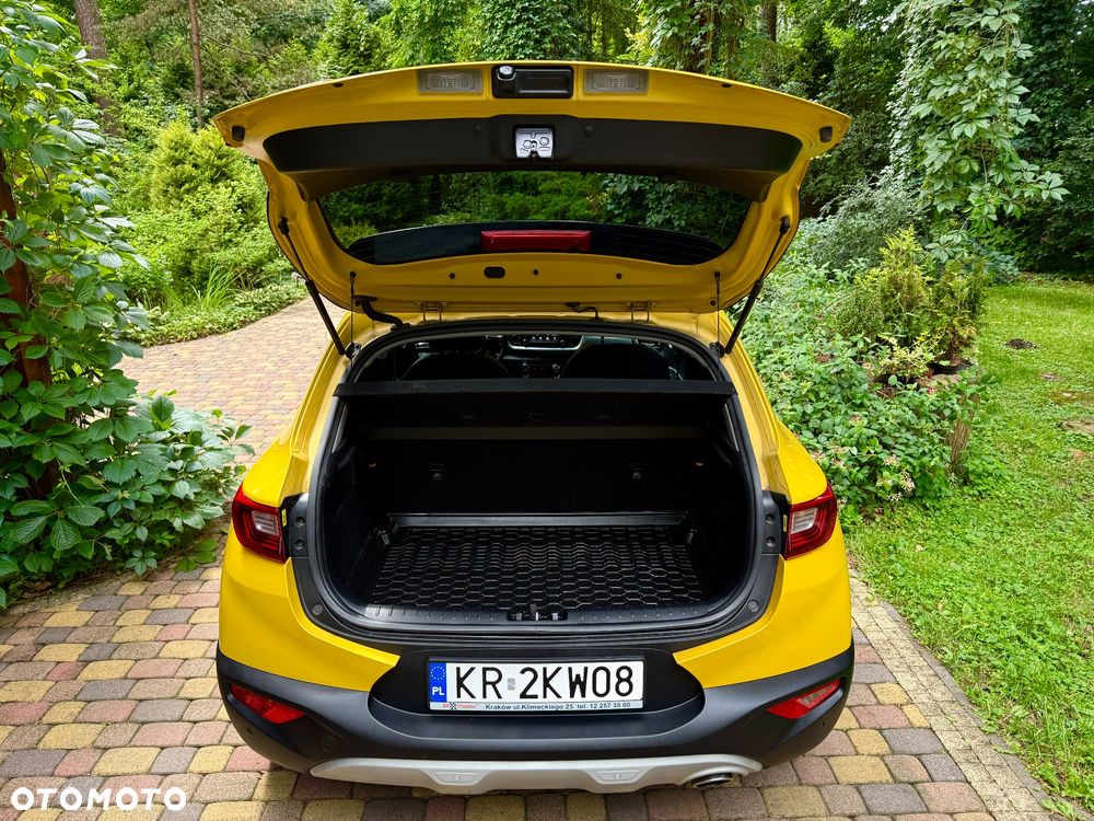 Kia Stonic 1.4 L - 6