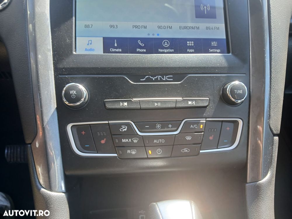 Ford Mondeo - 14
