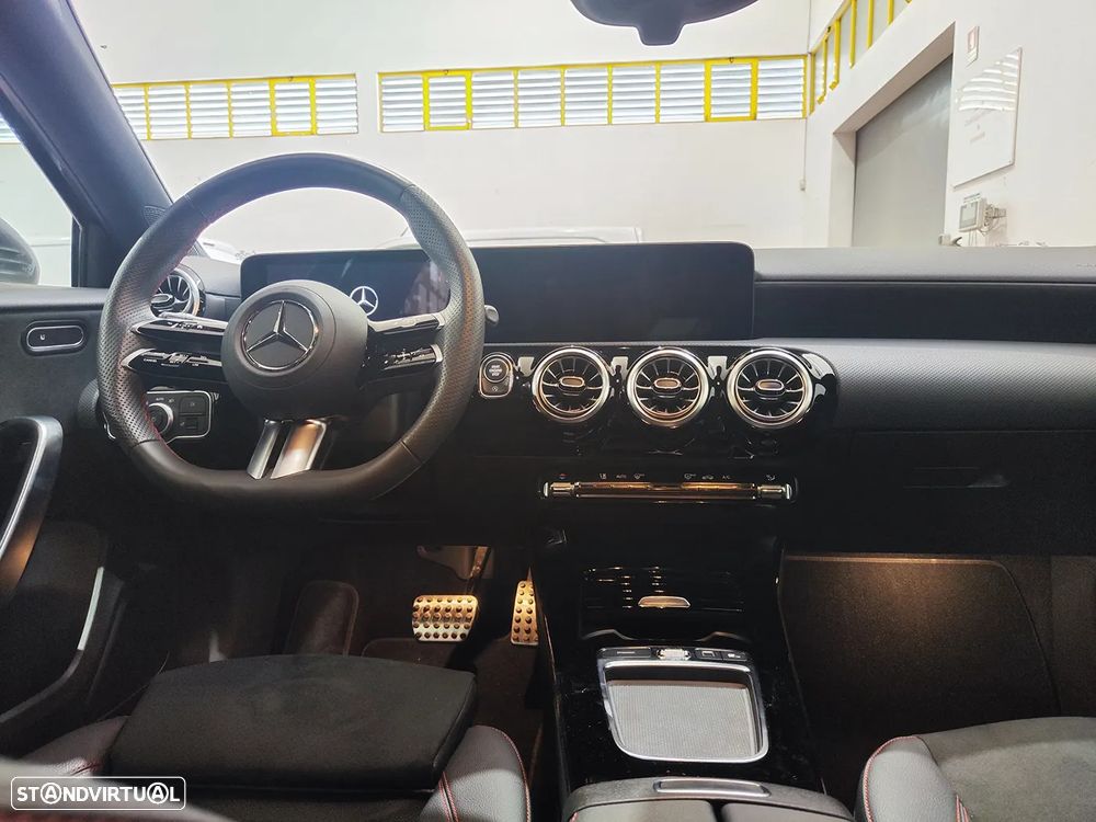 Mercedes-Benz A 180 d AMG Line Aut. - 11