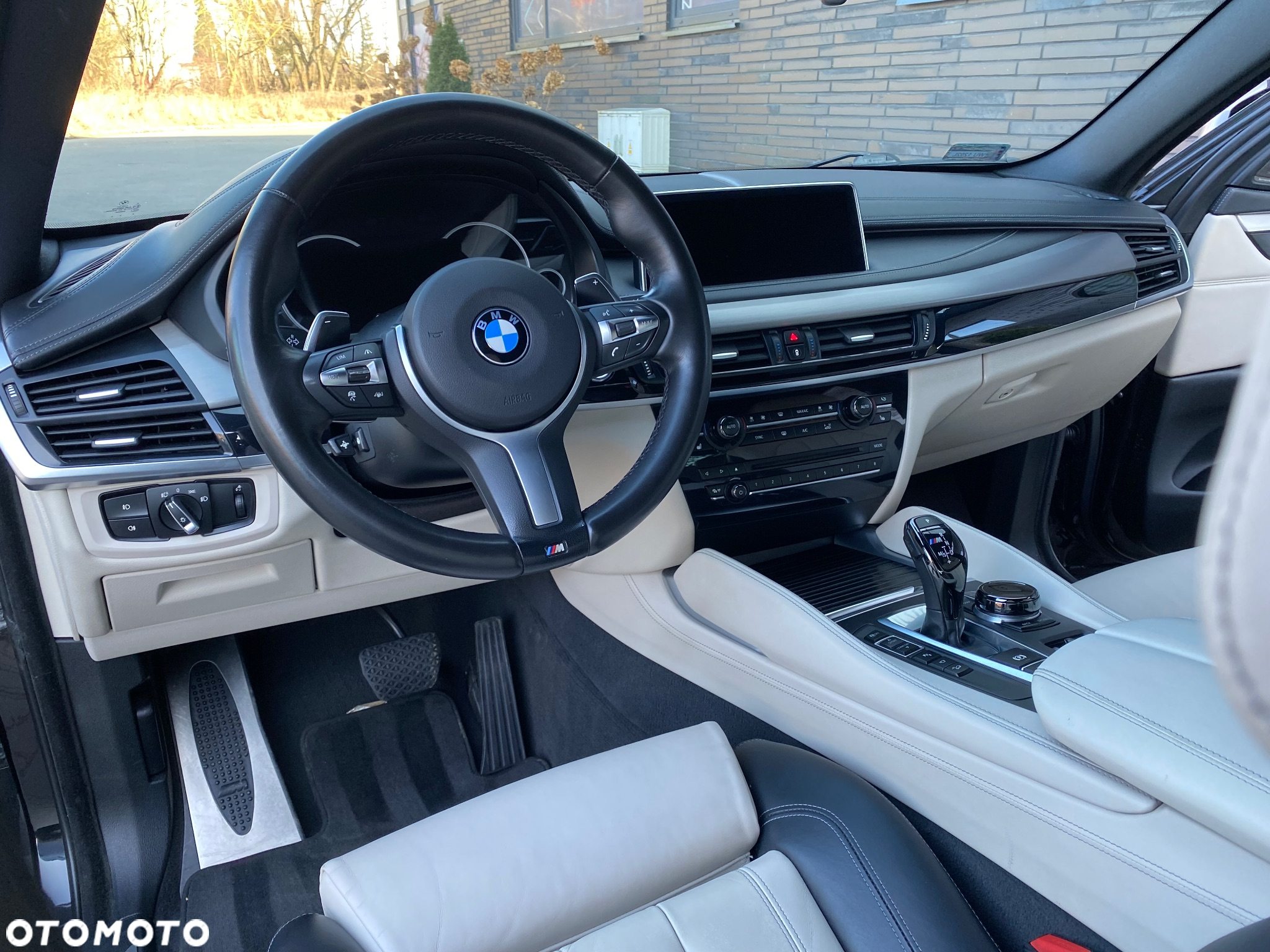 BMW X6 M50d - 10
