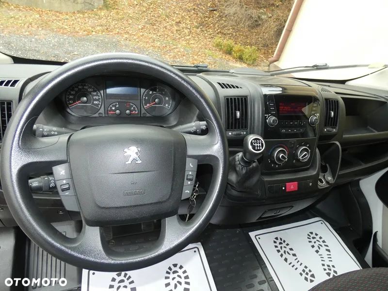 Peugeot Boxer kontener+winda - 11