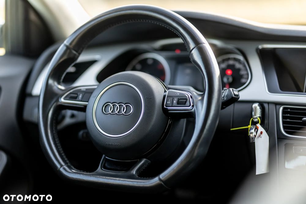 Audi A4 Avant - 11