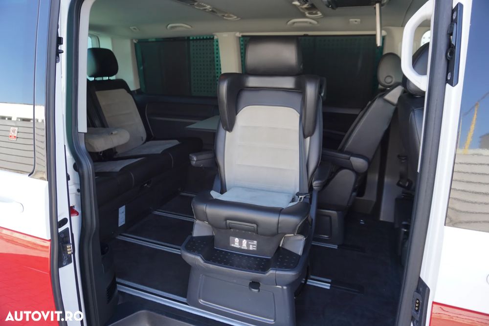 Volkswagen Multivan - 20