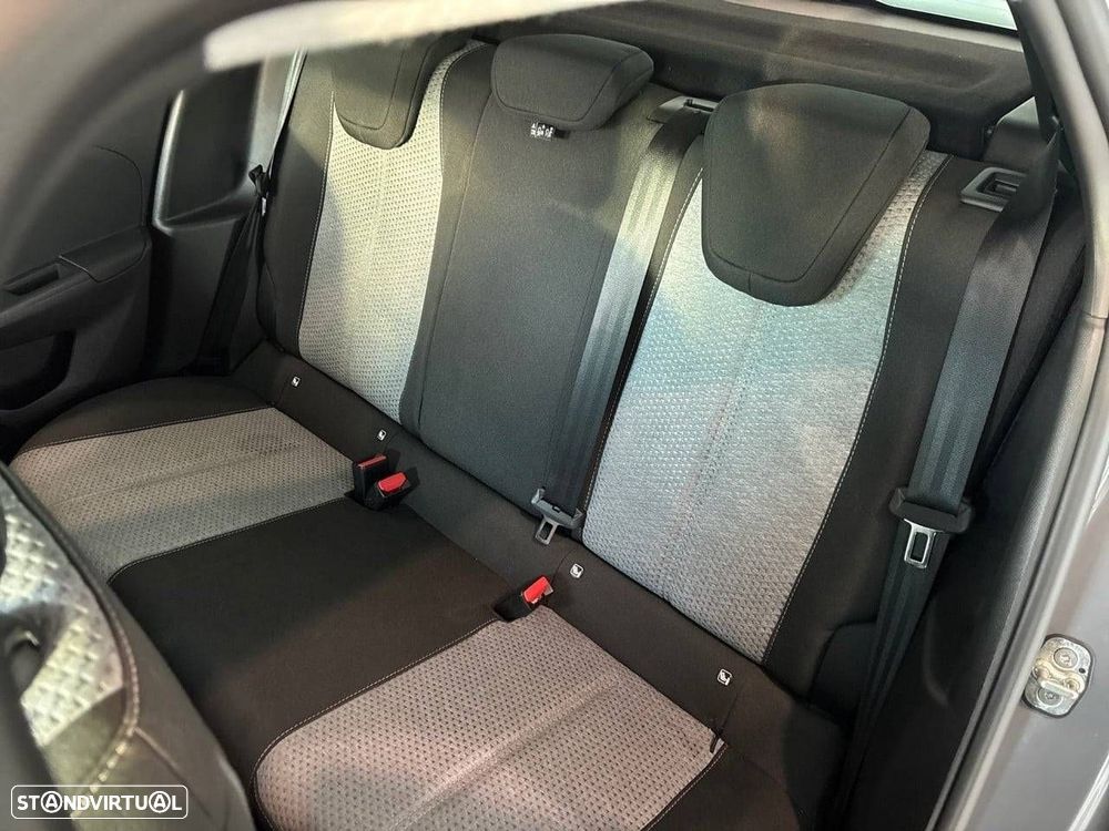 Opel Corsa 1.2 T Edition - 10