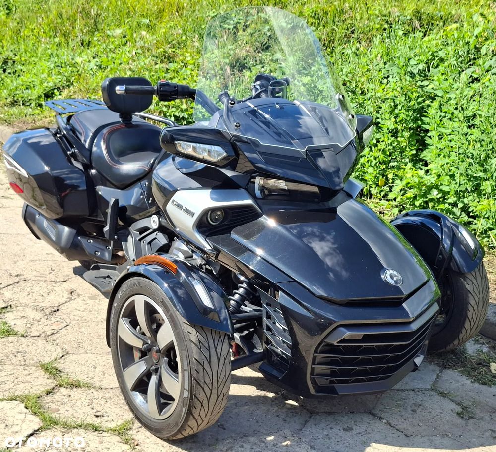 Can-Am Spyder - 6