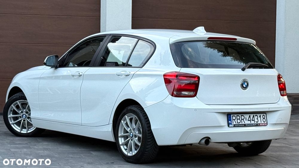 BMW Seria 1 116d Sport Line - 26