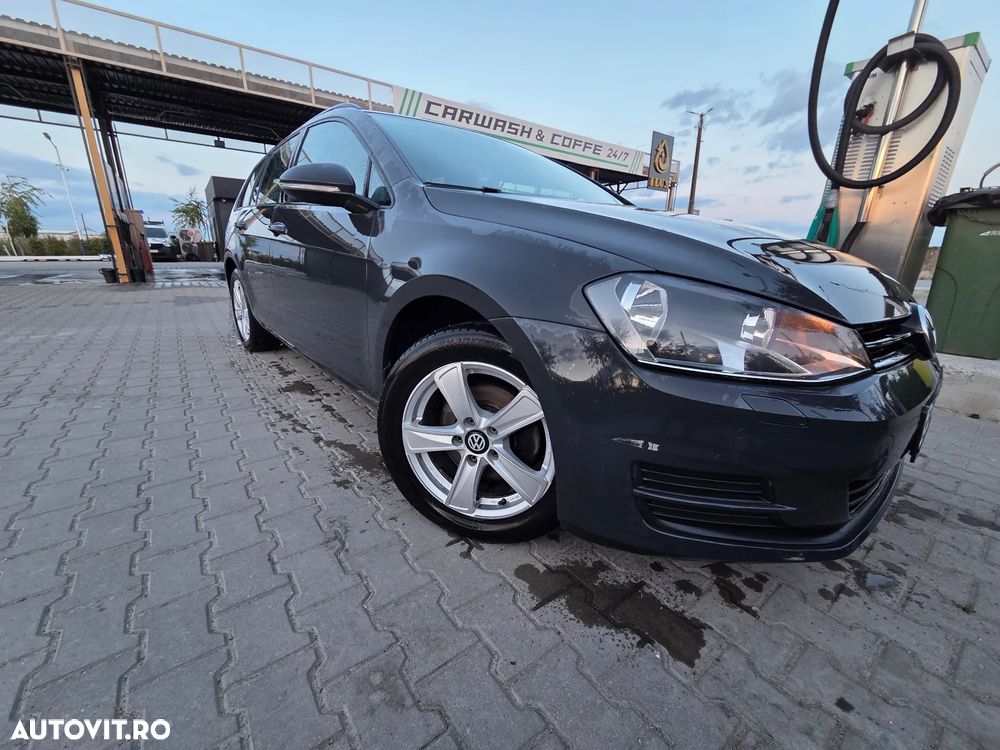 Volkswagen Golf 1.6 TDI BlueMotion Trendline - 3