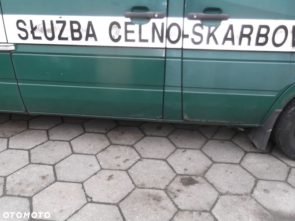 Mercedes-Benz Sprinter Specjalny 7-os z Agregatem - 9