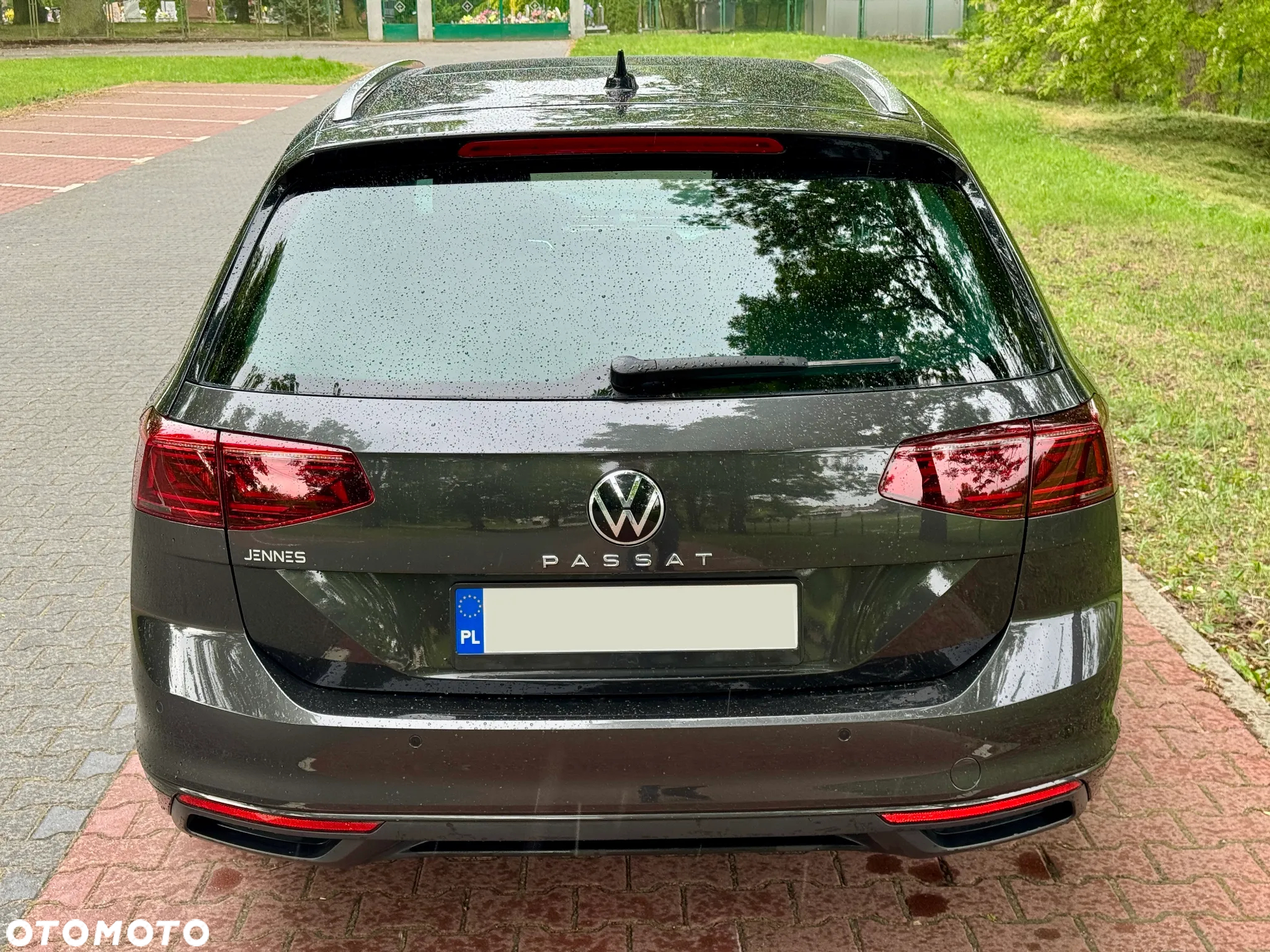 Volkswagen Passat Variant 2.0 TDI SCR DSG Business - 12
