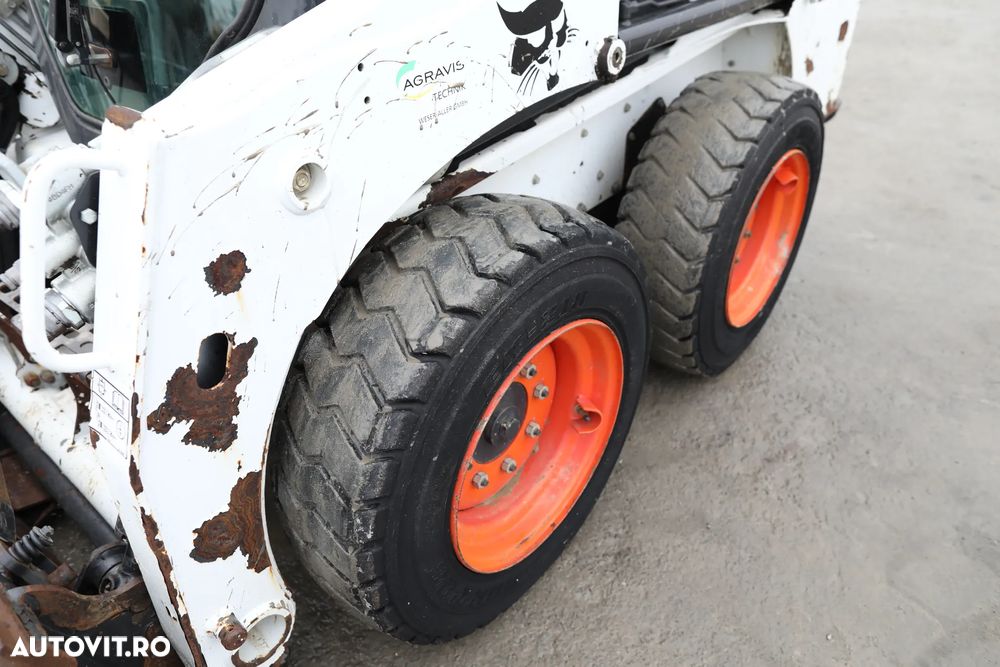 Bobcat S450 - 10