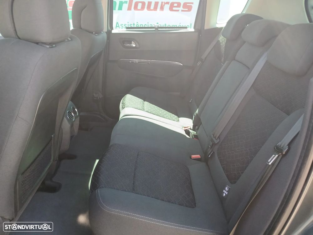 Peugeot 3008 1.6 BlueHDi Style - 16