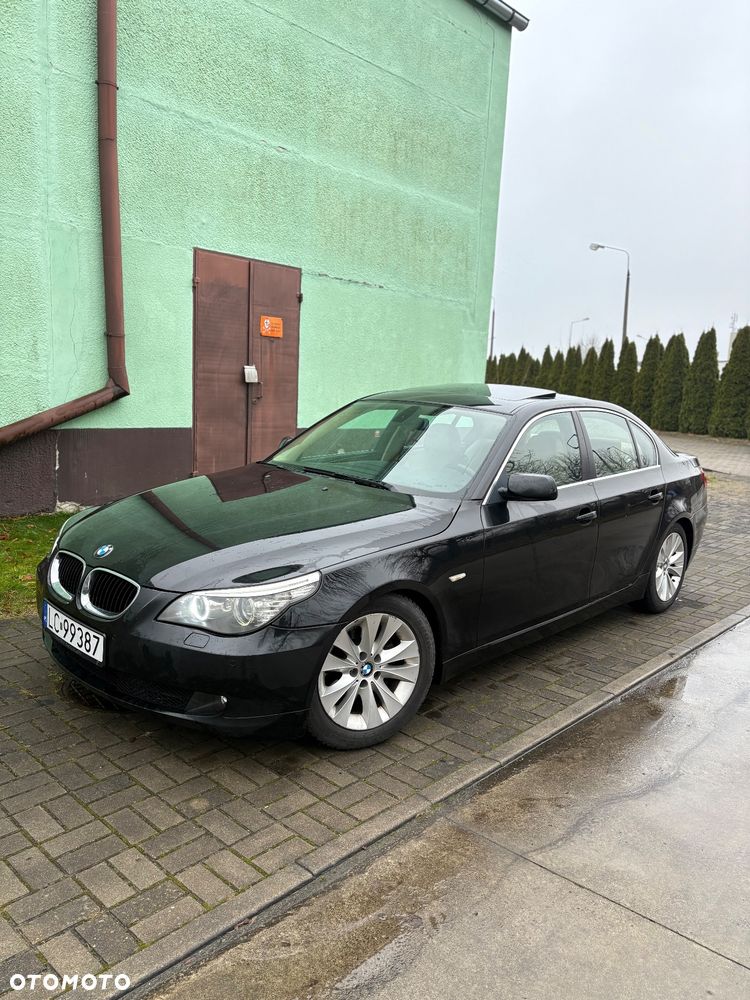 BMW Seria 5 525d - 1