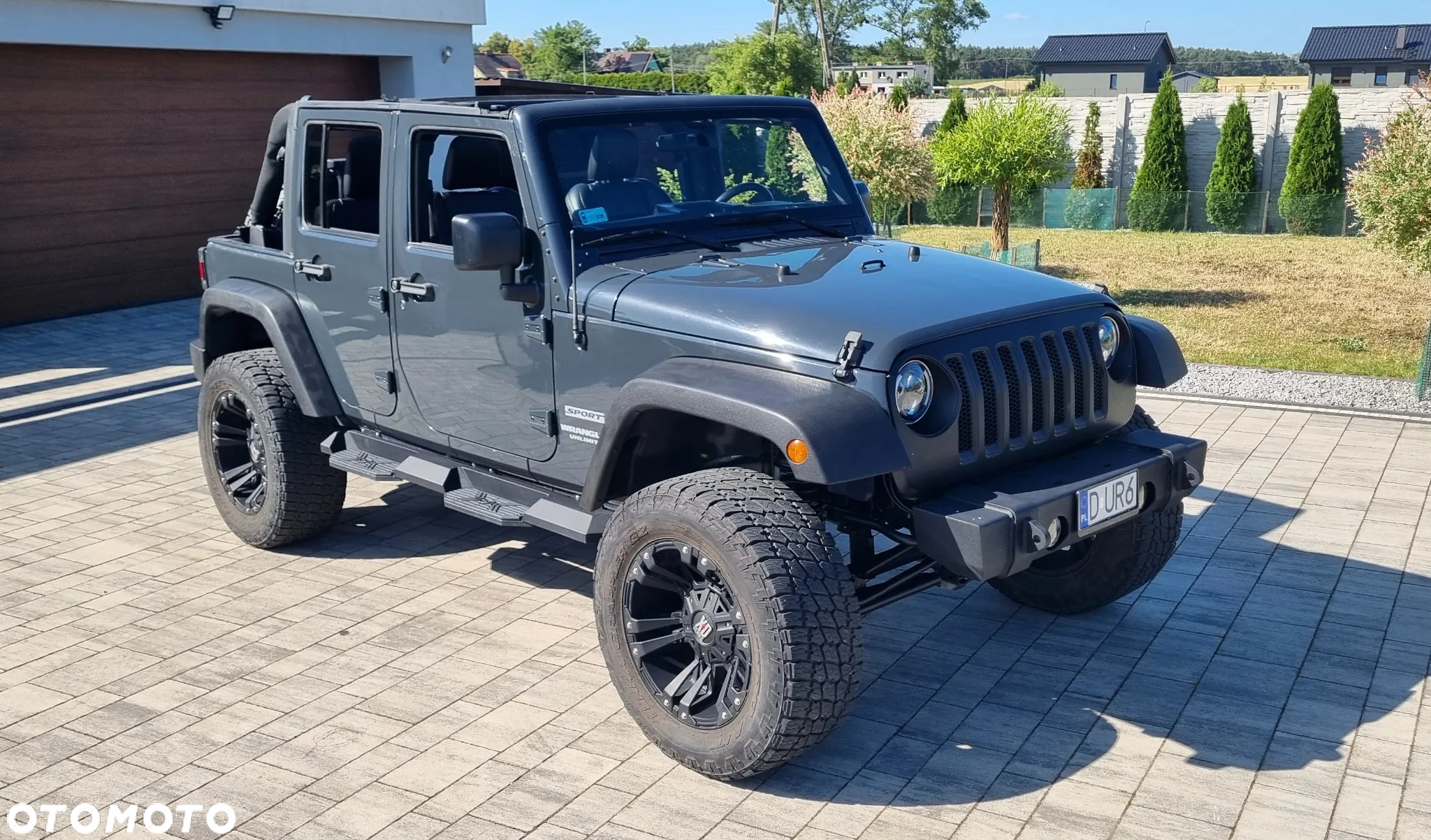 Jeep Wrangler - 12