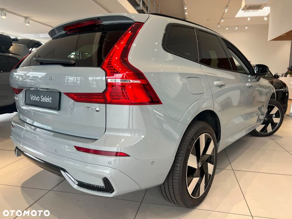 Volvo XC 60 T8 Plug-In Hybrid AWD Ultimate Dark - 5