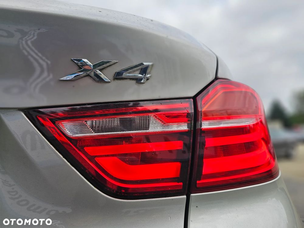 BMW X4 xDrive20d xLine - 10
