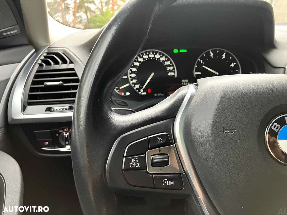 BMW X3 xDrive20d AT Advantage - 8