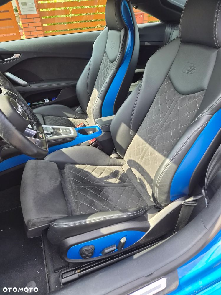 Audi TT Coupé - 4