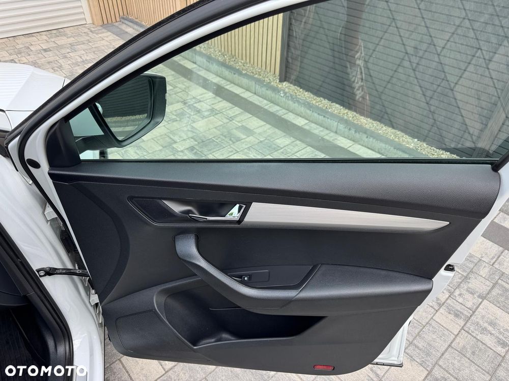 Skoda Karoq 1.5 TSI ACT Ambition DSG - 11