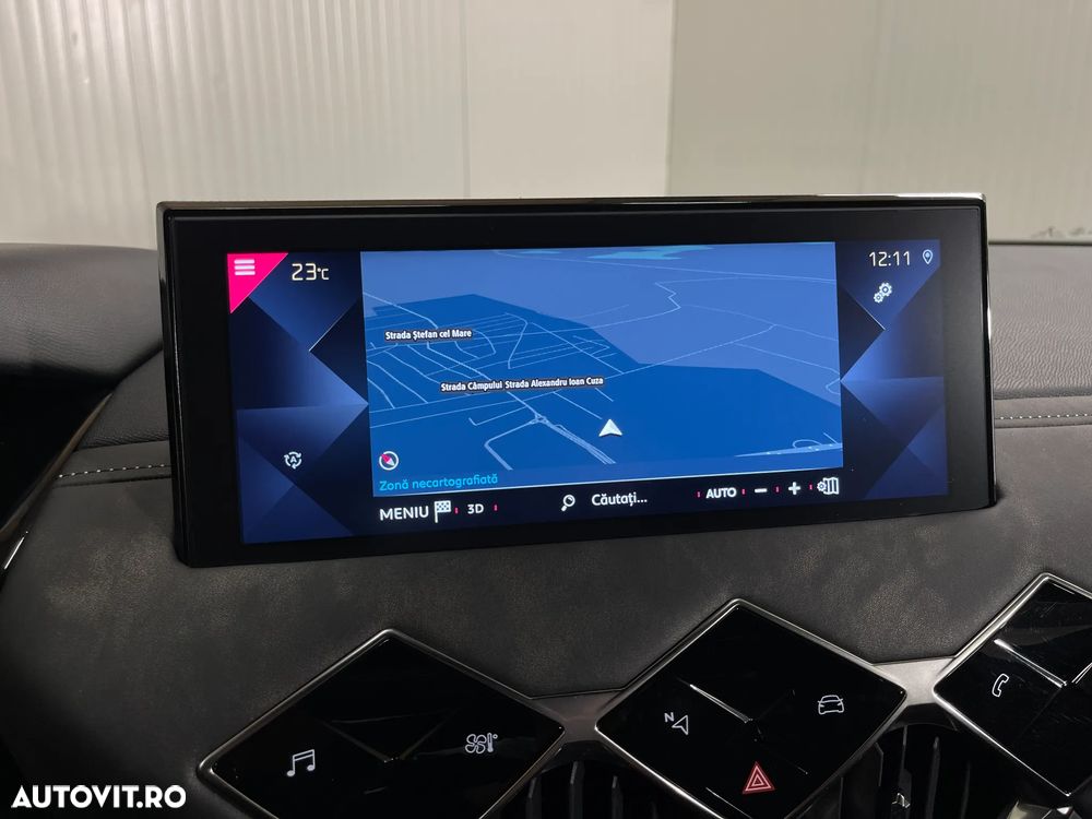 DS Automobiles DS 3 Crossback ver-ds3-1-2-puretech-130-s-s-eat8-grand-chic - 16