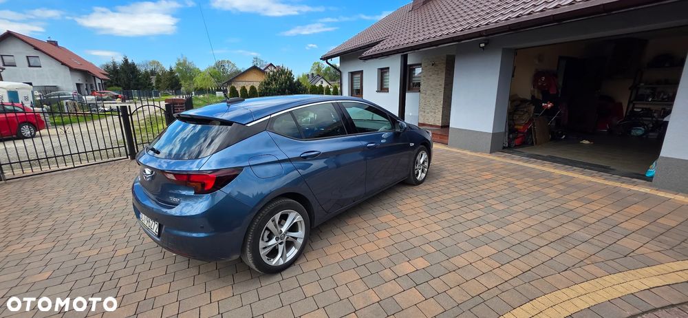 Opel Astra 1.4 T Dynamic - 4